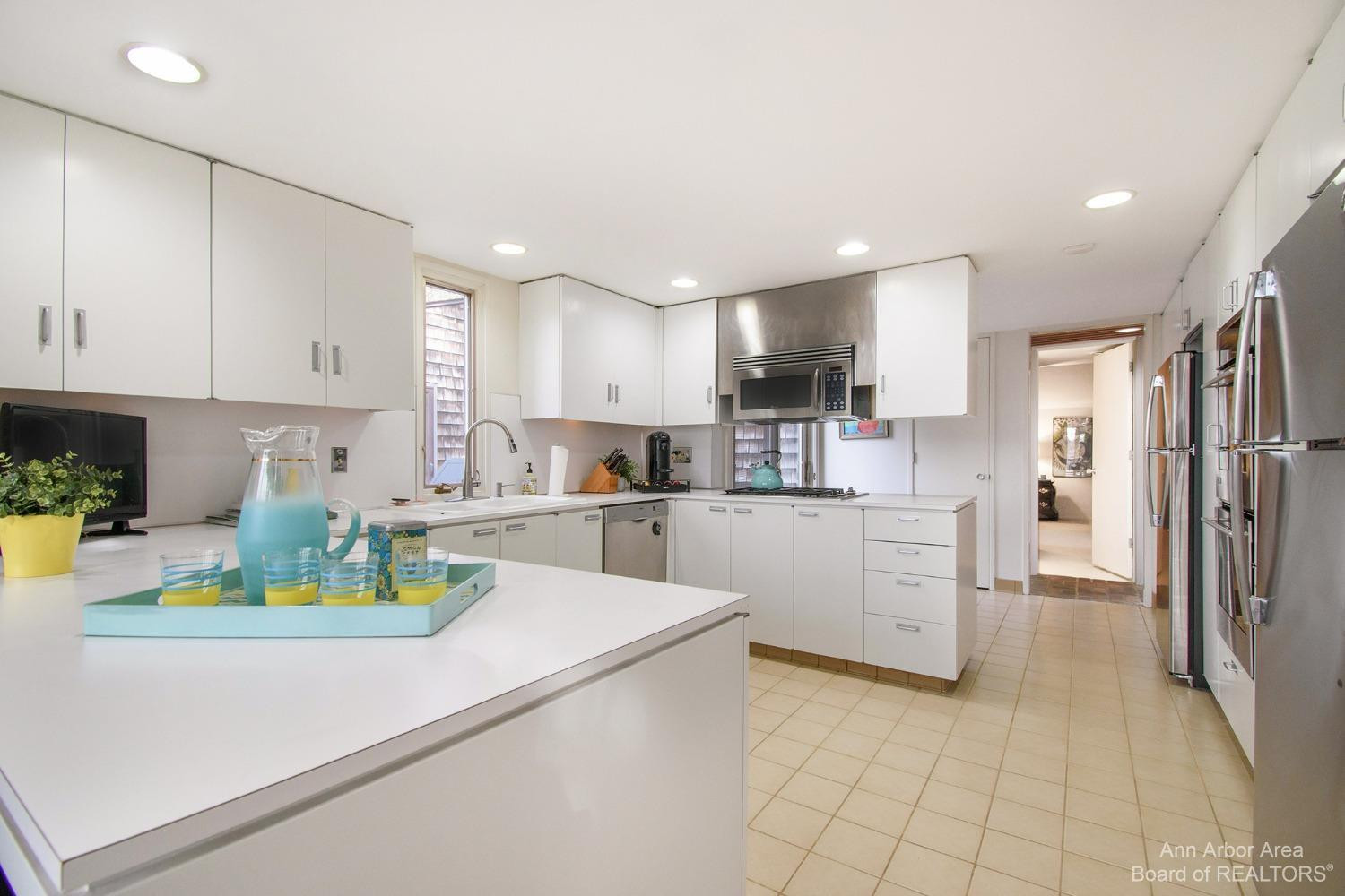 1790 Country Club Road Ann Arbor, MI 48105 - Photo 18 of 64 Photo 18