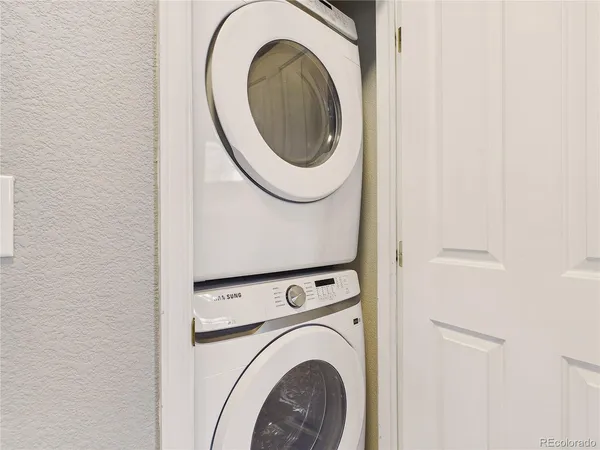 $365,000 | 8389 South Independence Circle, Unit 11204, Littleton, CO 80128