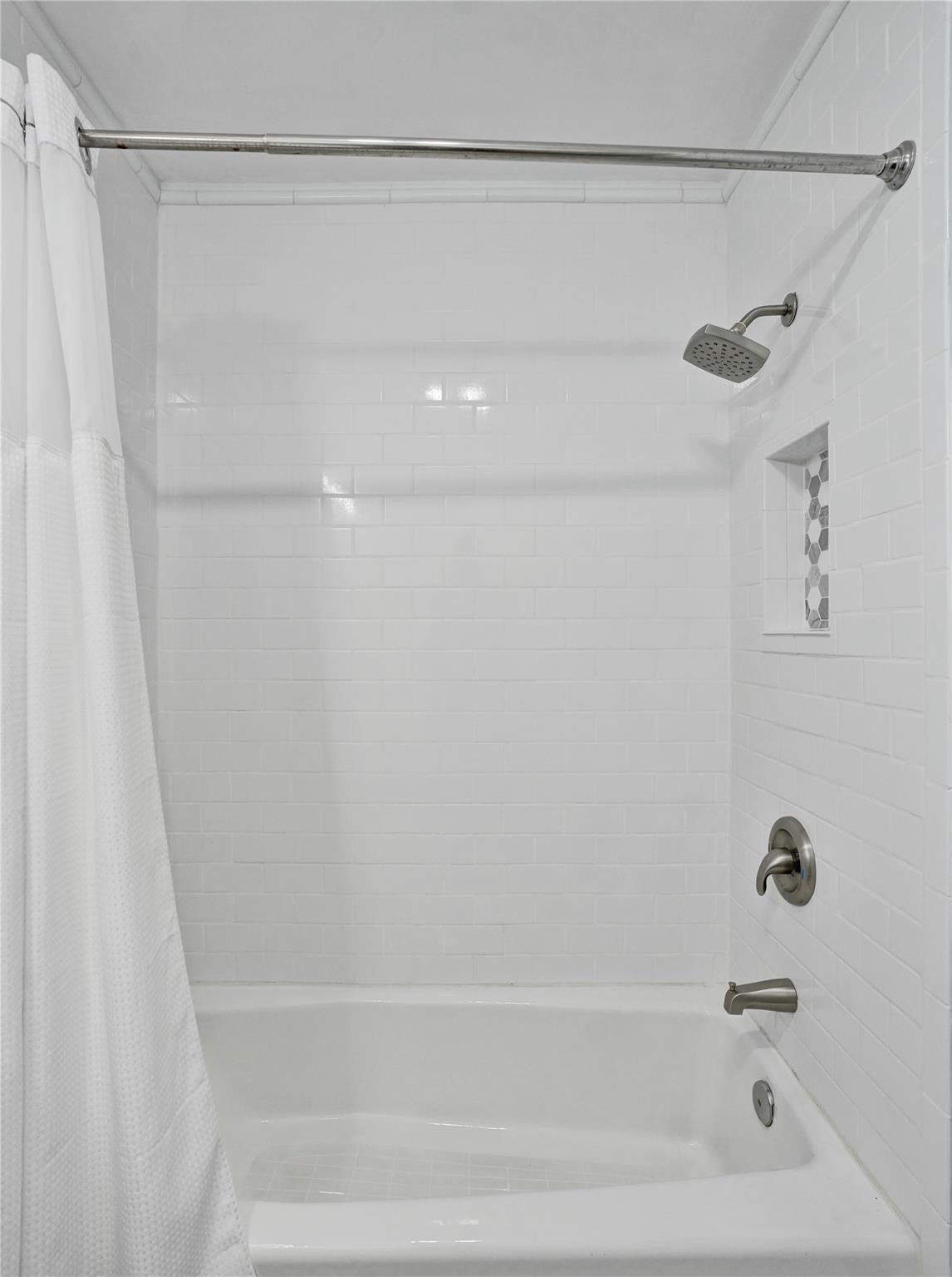 1119 Southwest 14th Street Boca Raton, FL 33486 - Photo 13 of 43 a close view of a bathtub in bathroom