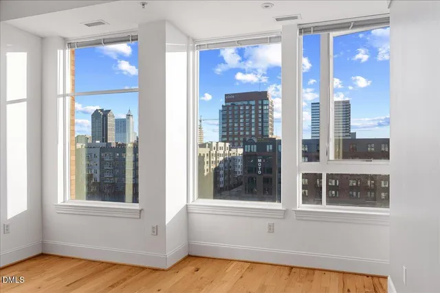 a view of front door with yard