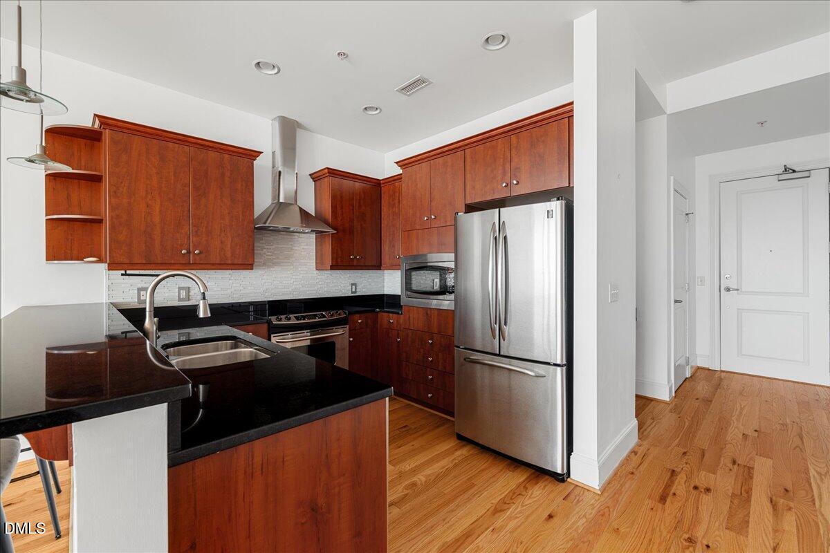 400 West North Street, Unit 900 Raleigh, NC 27603 - Photo 15 of 48 15-400 W North St unit 900