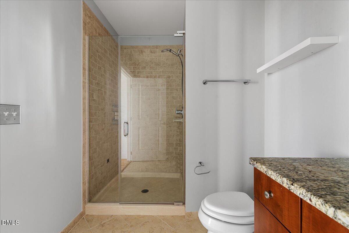 400 West North Street, Unit 900 Raleigh, NC 27603 - Photo 27 of 48 27-400 W North St unit 900