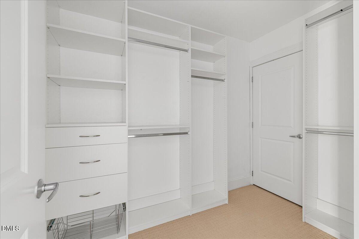 400 West North Street, Unit 900 Raleigh, NC 27603 - Photo 32 of 48 32-400 W North St unit 900