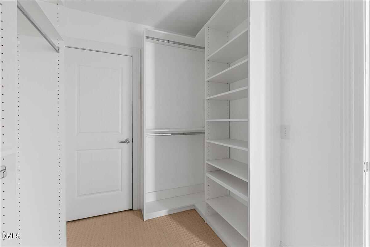 400 West North Street, Unit 900 Raleigh, NC 27603 - Photo 33 of 48 33-400 W North St unit 900