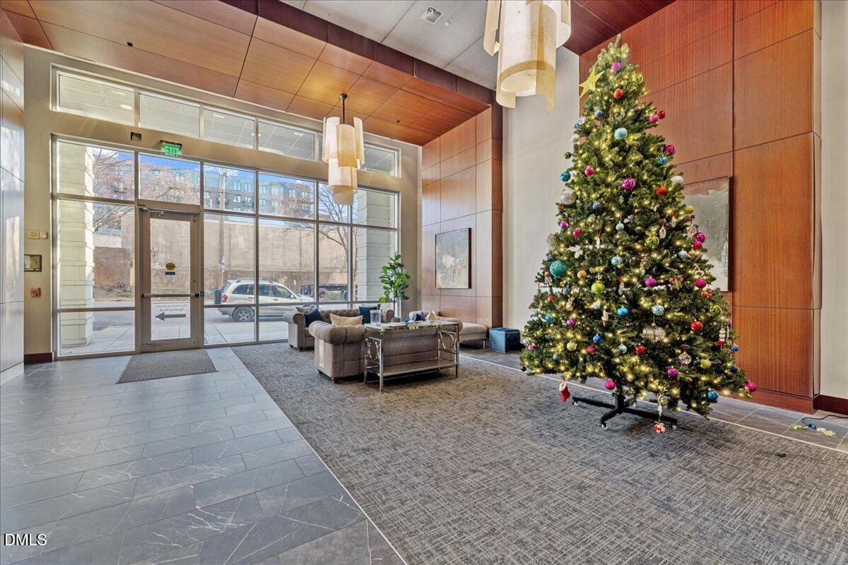 400 West North Street, Unit 900 Raleigh, NC 27603 - Photo 34 of 48 34-400 W North St unit 900