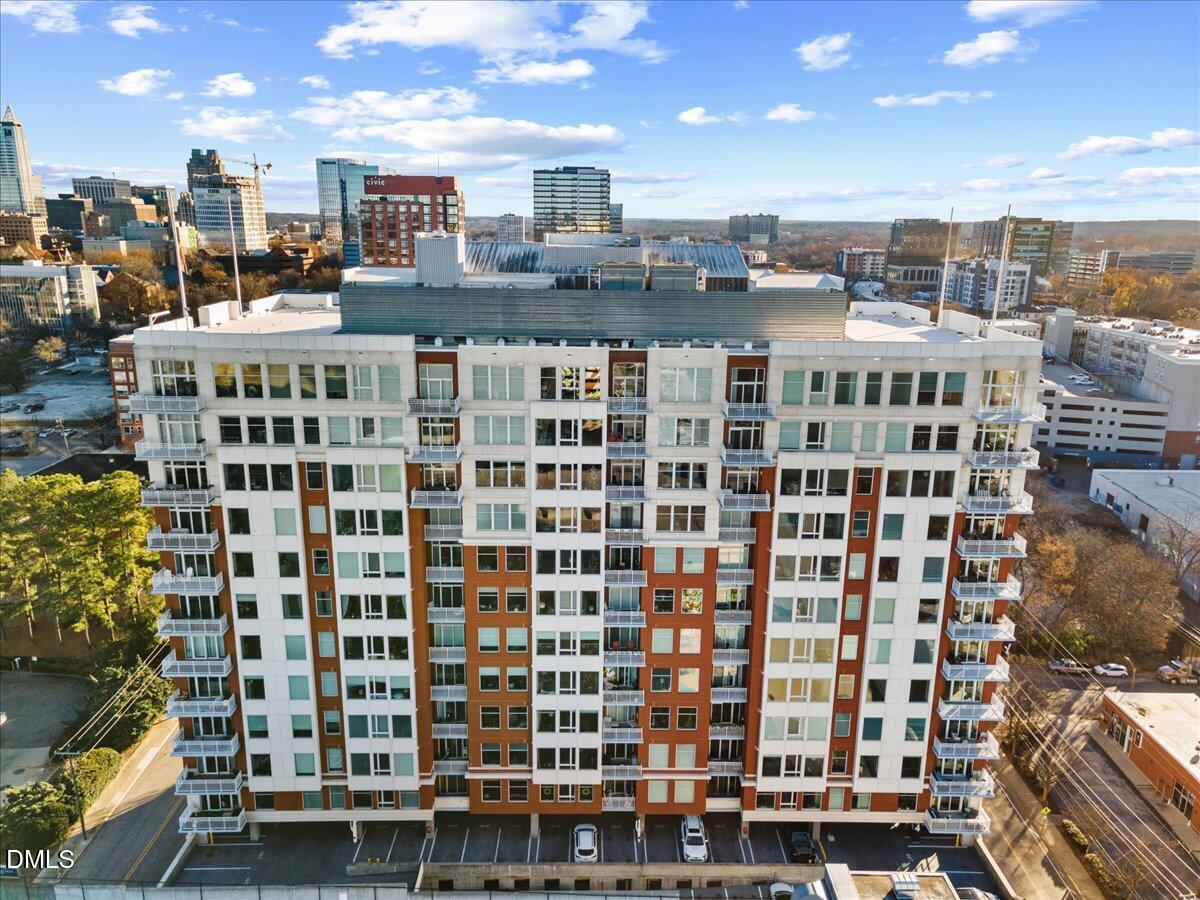 400 West North Street, Unit 900 Raleigh, NC 27603 - Photo 6 of 48 06-400 W North St unit 900