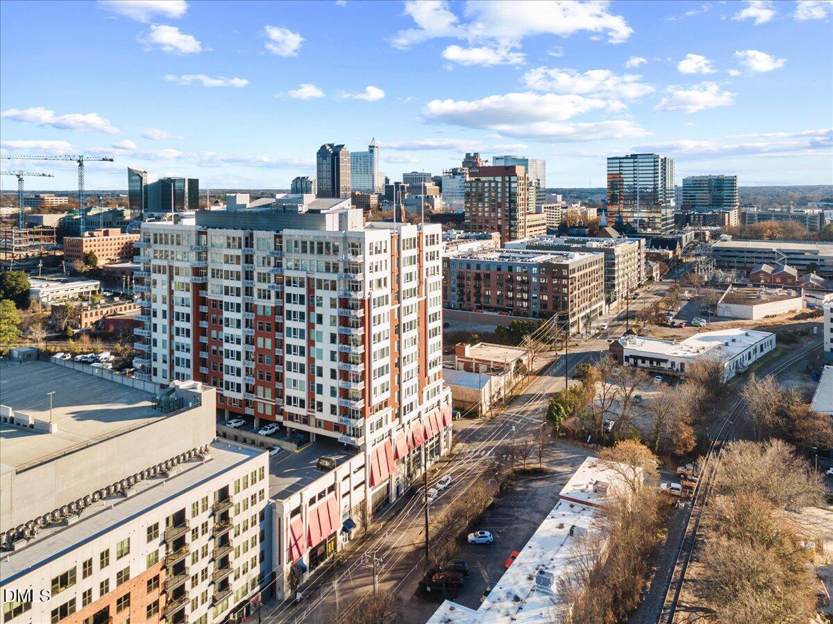 400 West North Street, Unit 900 Raleigh, NC 27603 - Photo 9 of 48 09-400 W North St unit 900