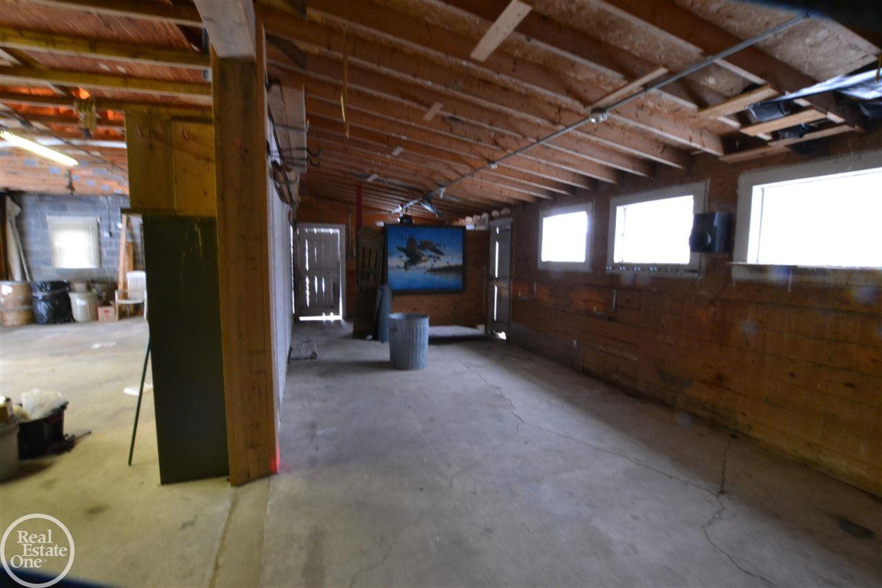 60601 Kittle Road Washington, MI 48094 - Photo 28 of 35 Detached Garage