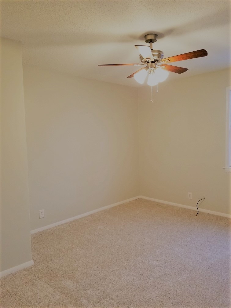 239 Walnut Street Butler, IN 46721 - Photo 7 of 8