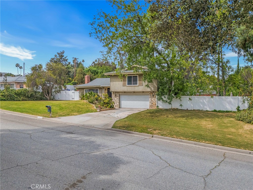 2367 Deerhorn Drive Riverside, CA 92506 - Photo 42 of 67