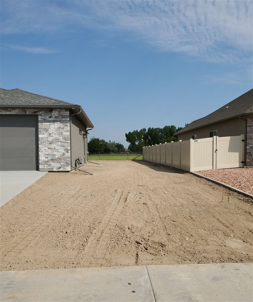 987 Adobe View Way Fruita, CO 81521 - Photo 3 of 42 Gallery Image 3