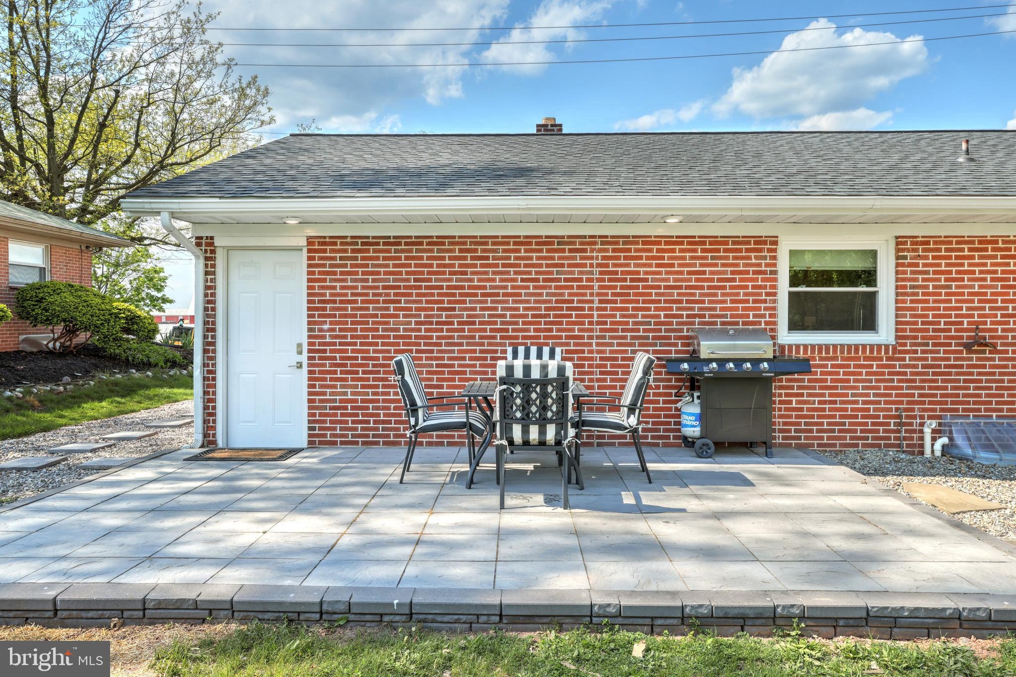 1510 Church Road York, PA 17408 - Photo 6 of 34