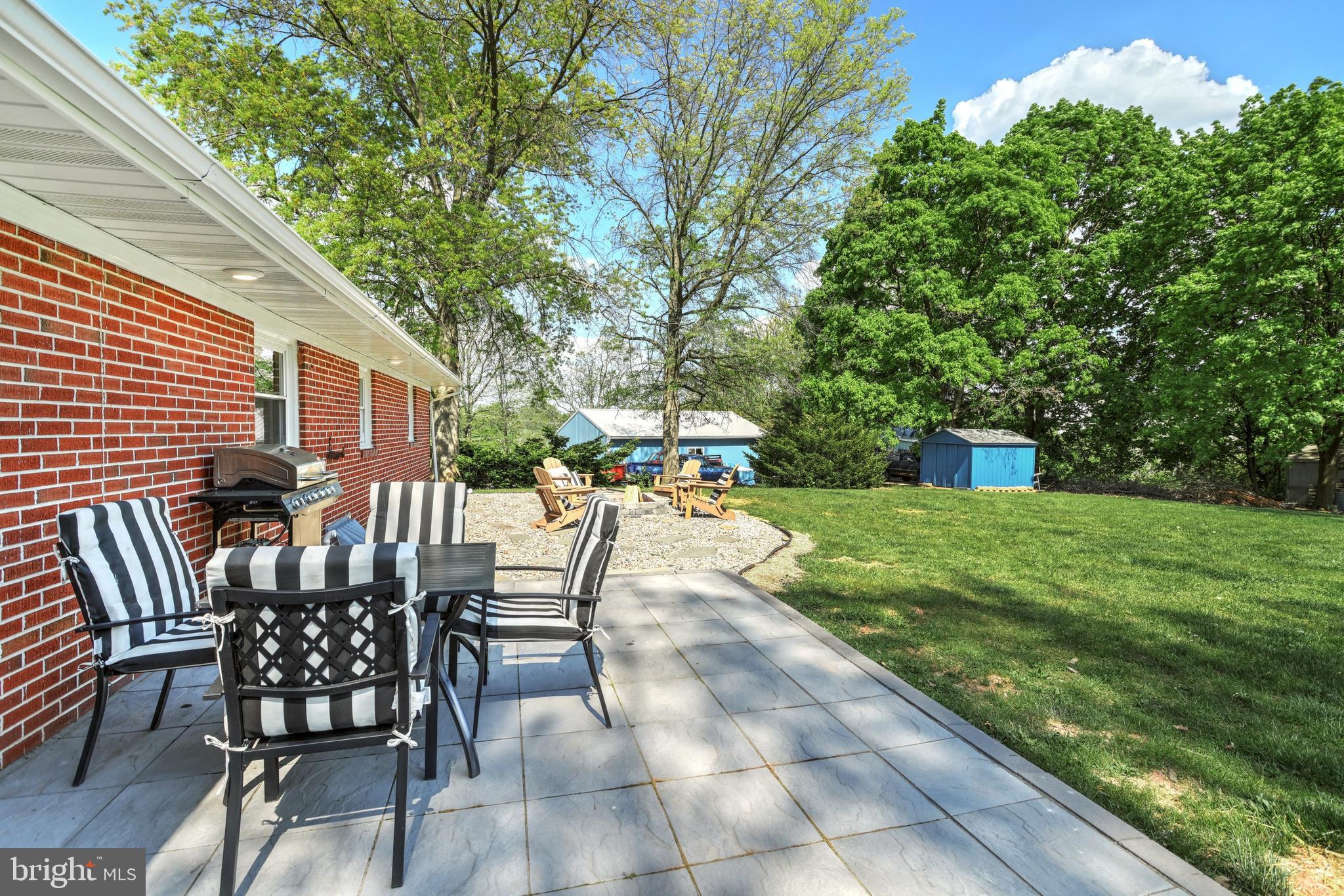 1510 Church Road York, PA 17408 - Photo 7 of 34