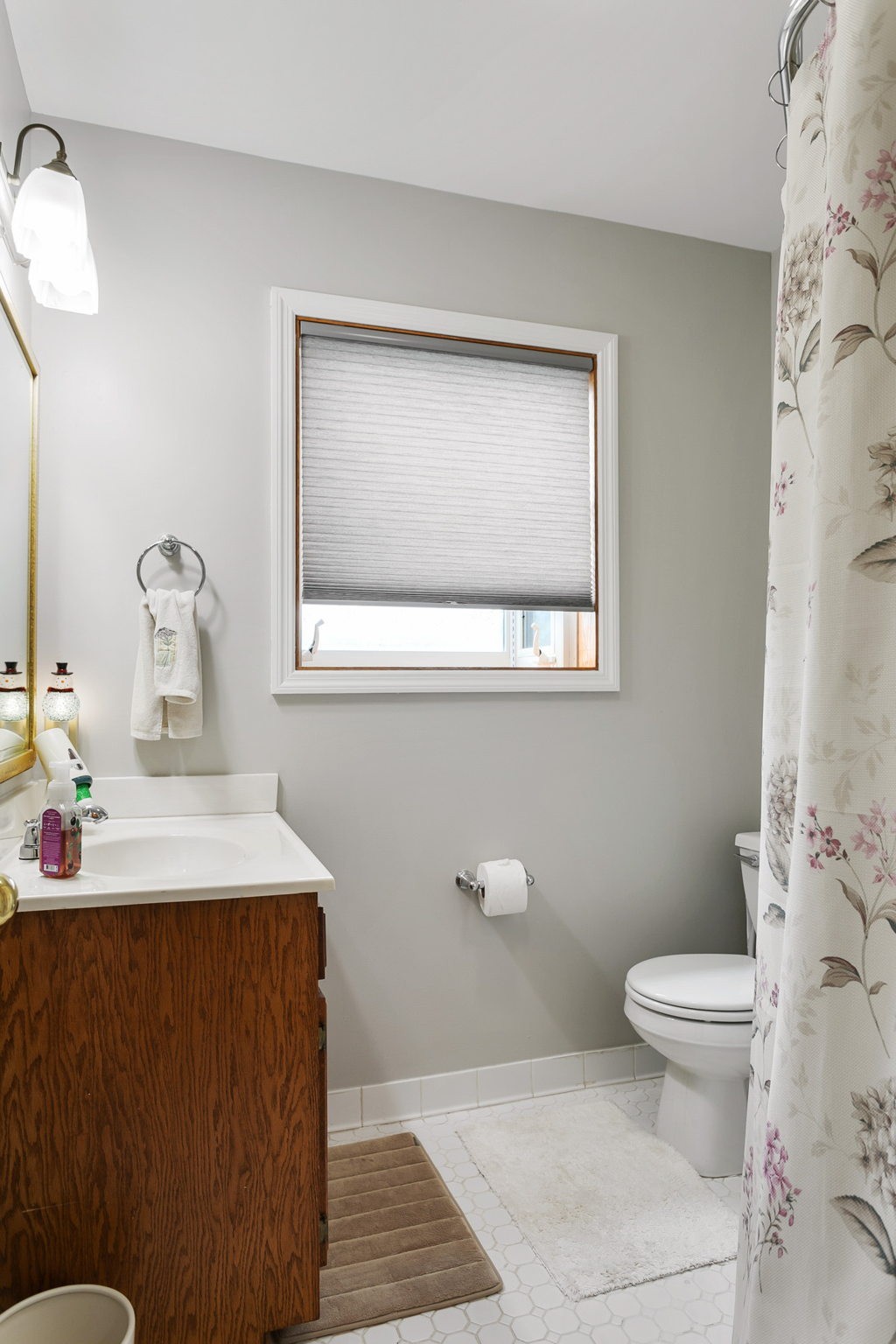 830 Baker Road Columbia, TN 38401 - Photo 31 of 68 a bathroom with a sink toilet and mirror