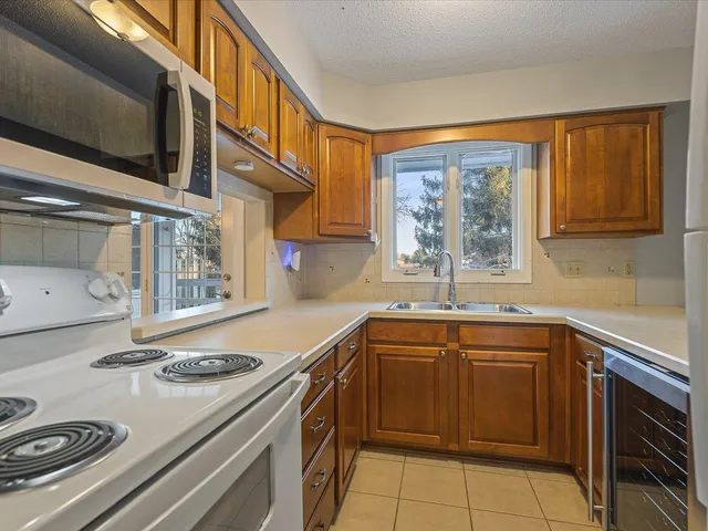 $259,900 | 5226 Arbutus Road, Rockford, IL 61107