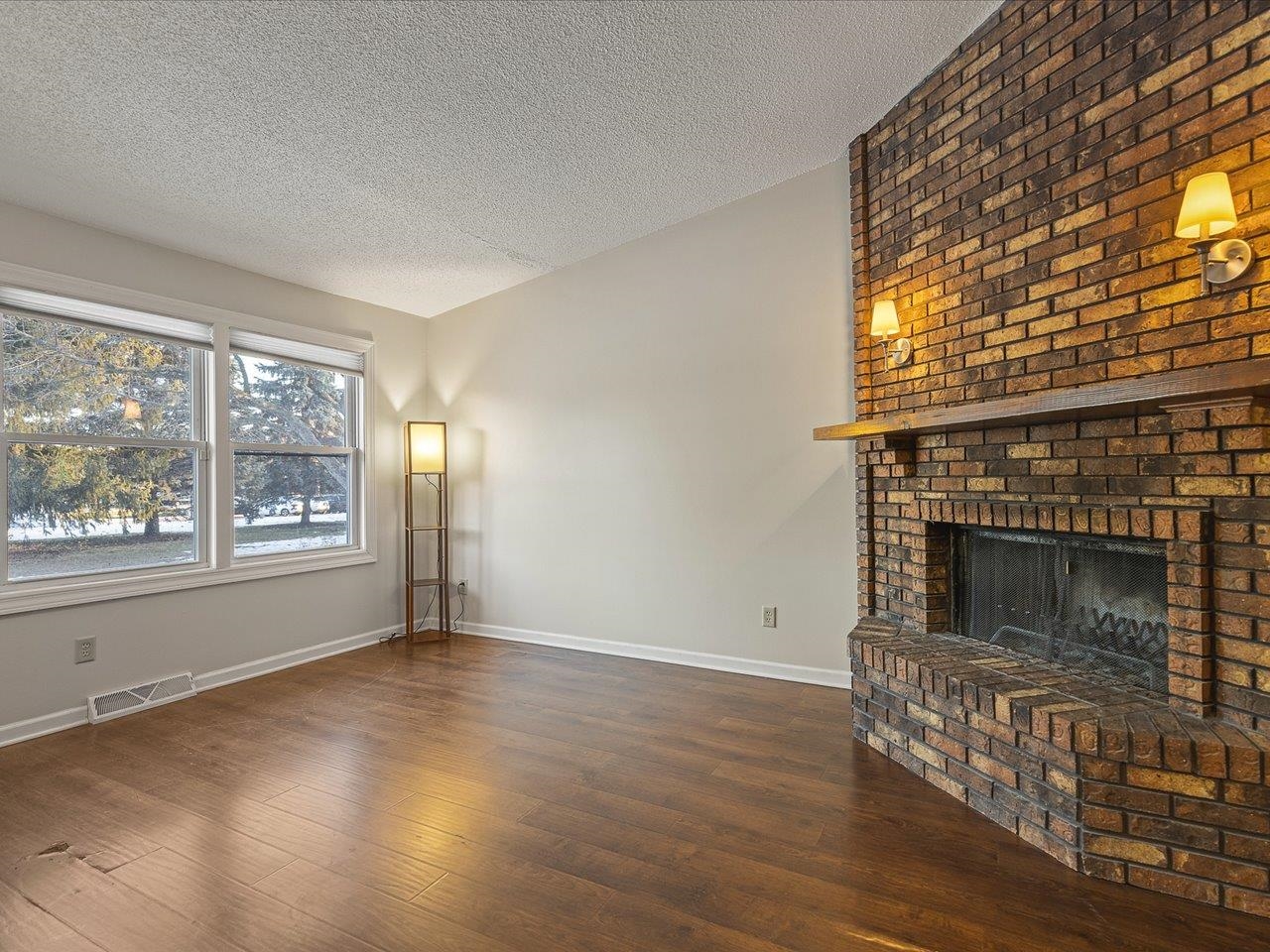 5226 Arbutus Road Rockford, IL 61107 - Photo 19 of 44