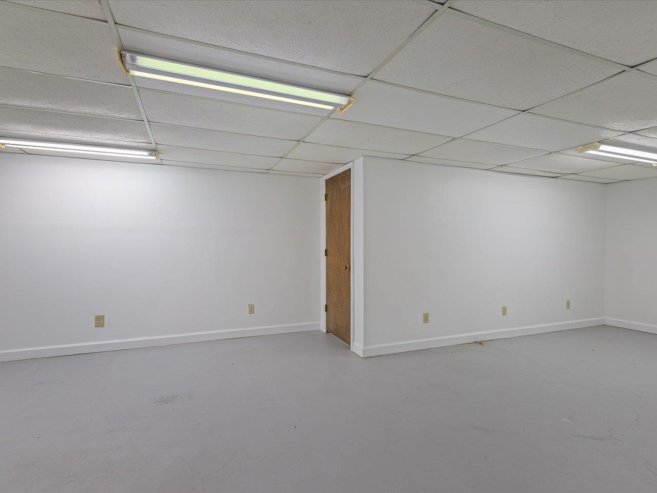 5226 Arbutus Road Rockford, IL 61107 - Photo 31 of 44