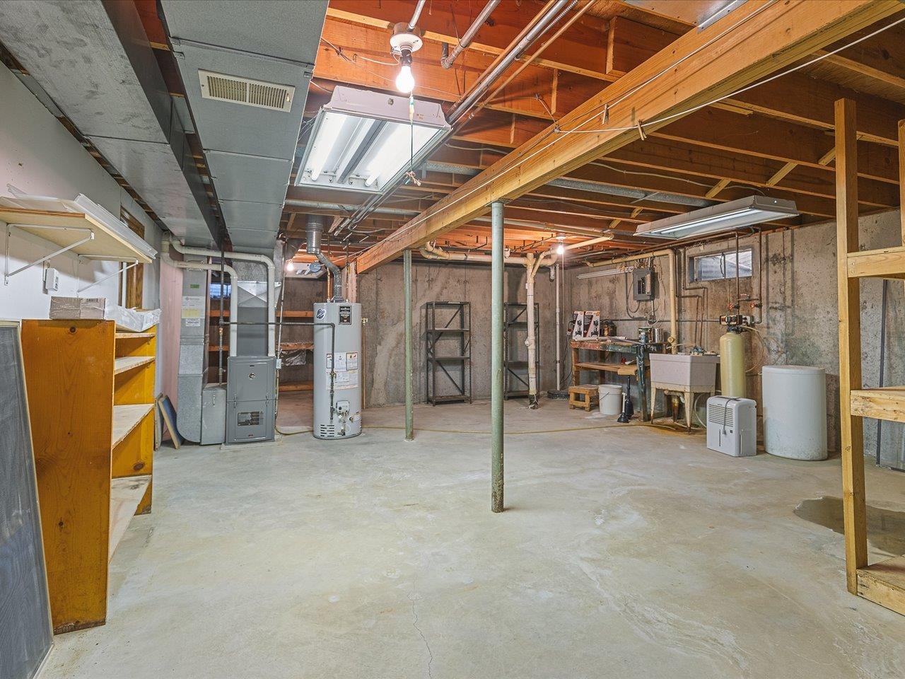 5226 Arbutus Road Rockford, IL 61107 - Photo 35 of 44