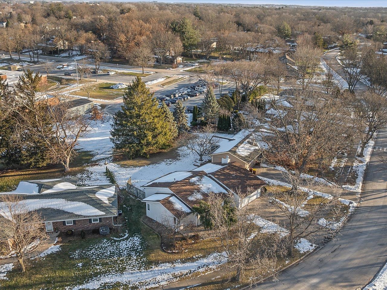 5226 Arbutus Road Rockford, IL 61107 - Photo 40 of 44