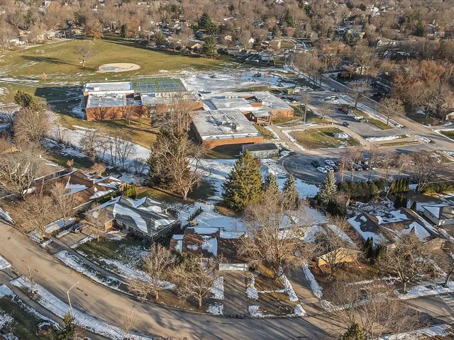 $259,900 | 5226 Arbutus Road, Rockford, IL 61107