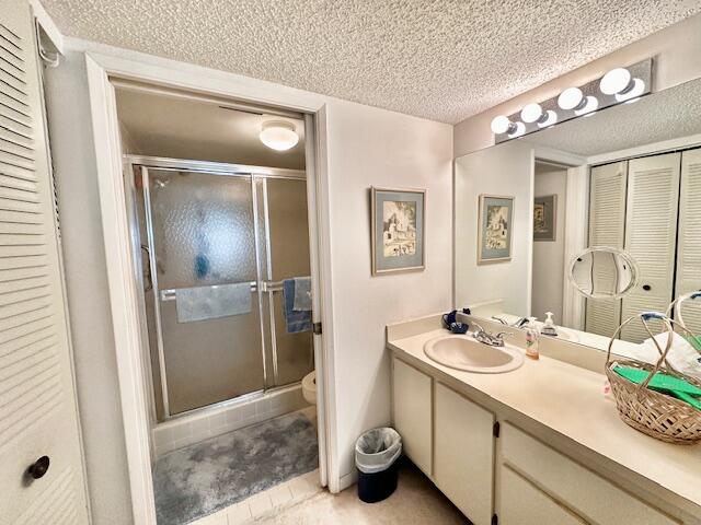 18800 Jolson Avenue, Unit 3 Boca Raton, FL 33496 - Photo 8 of 31 Master Bathroom