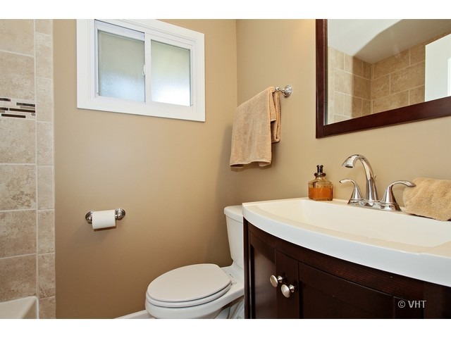2212 Downey Road Homewood, IL 60430 - Photo 7 of 11