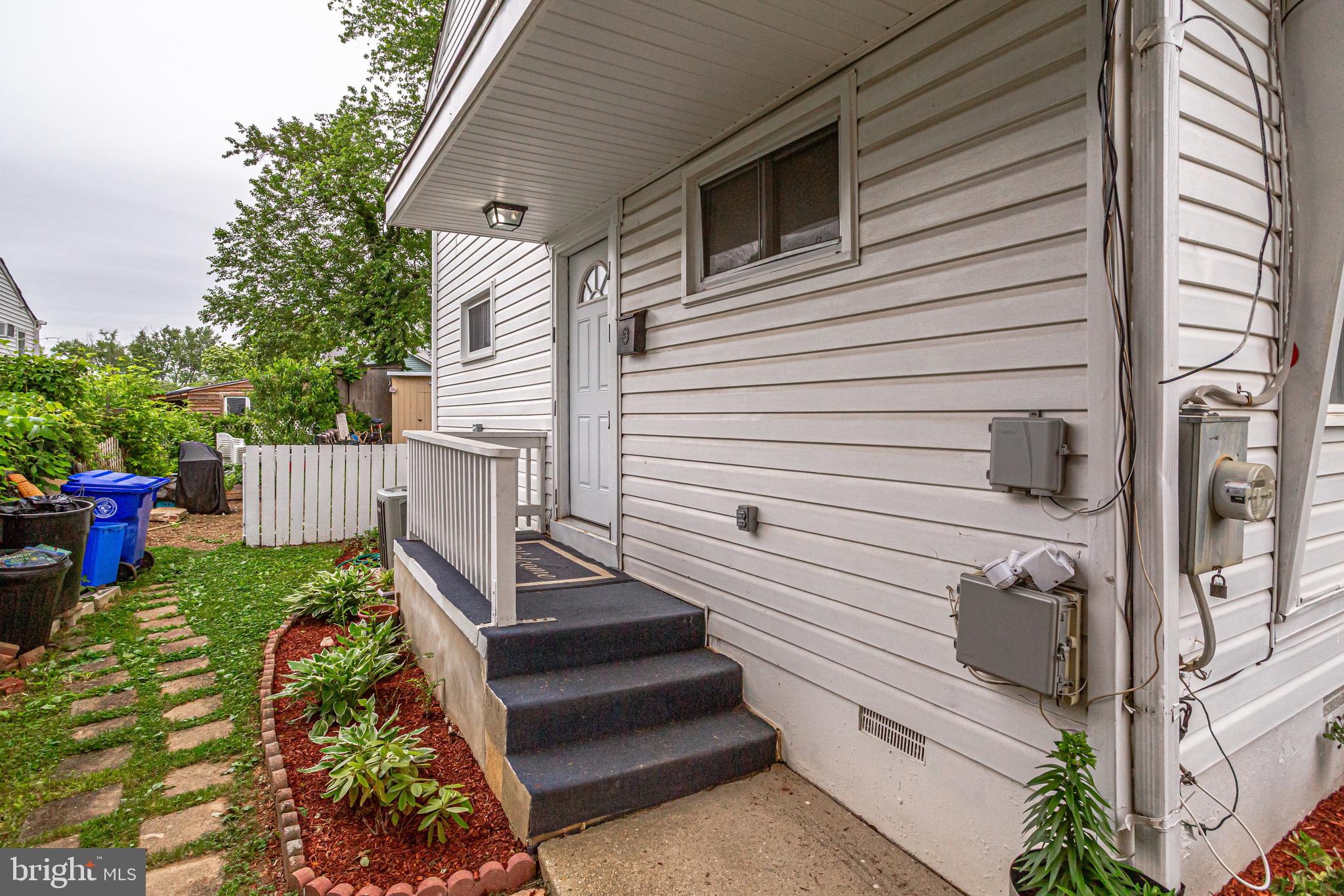 3419 Embry Street Silver Spring, MD 20902 - Photo 5 of 29 FRONT DOOR