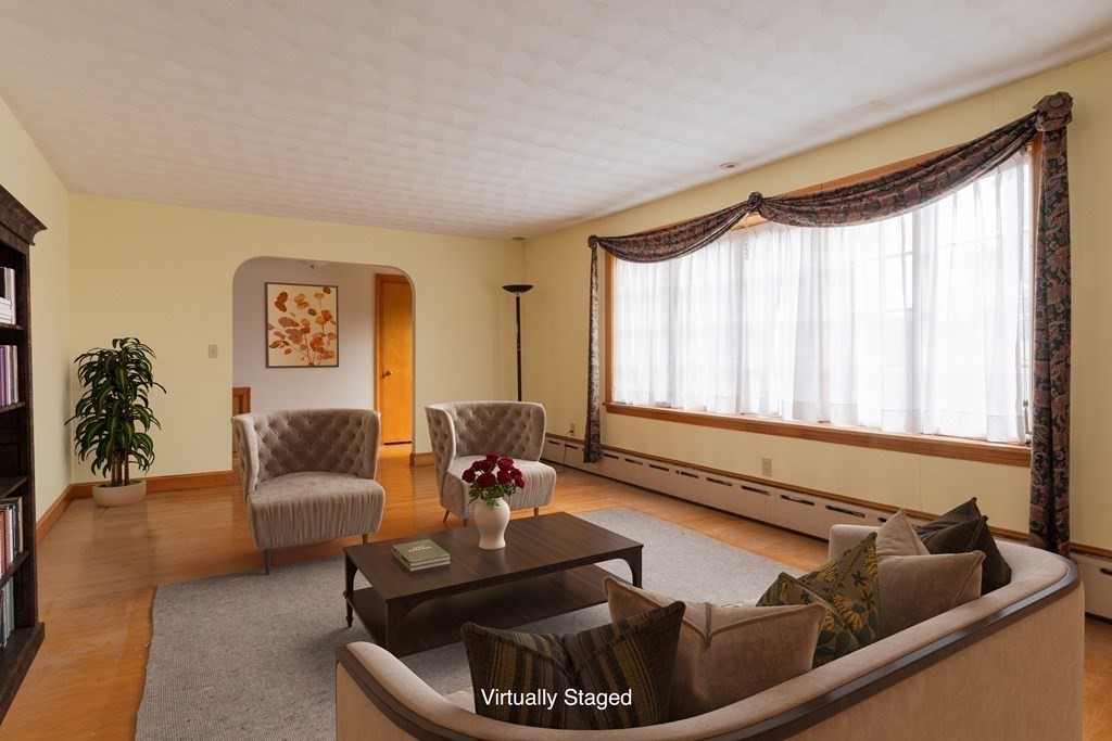 7 Grant Road Winchester, MA 01890 - Photo 9 of 39 Gallery Image 9