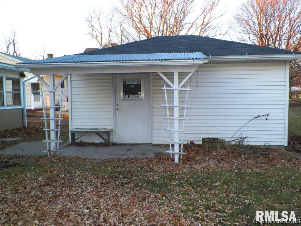 231 South Center Street Oneida, IL 61467 - Photo 26 of 31 Gallery Image 26