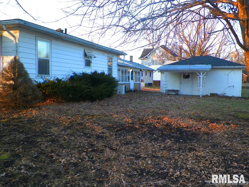 231 South Center Street Oneida, IL 61467 - Photo 30 of 31 Gallery Image 30