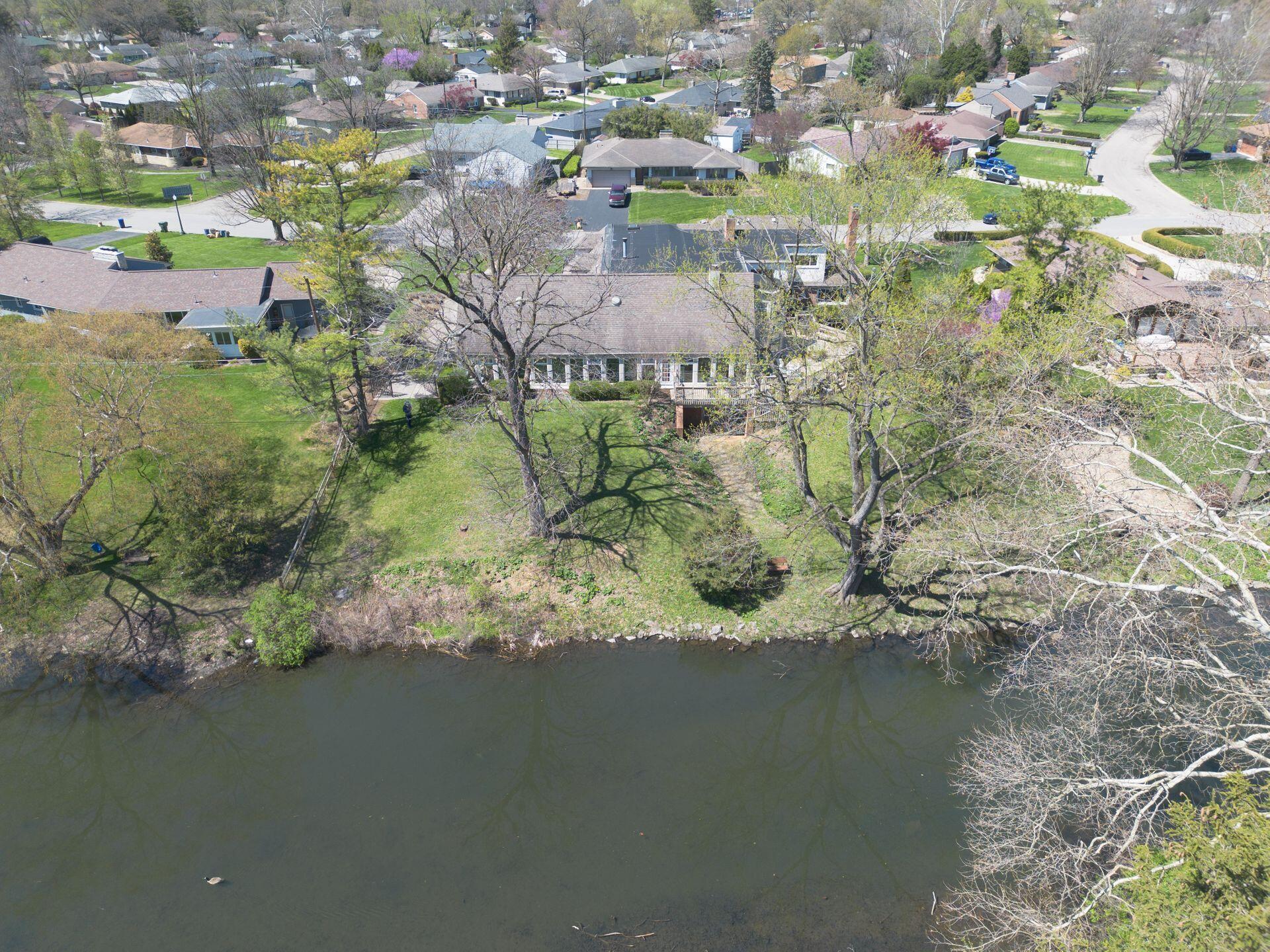 2433 Brookwood Road Columbus, OH 43209 - Photo 91 of 105 Drone