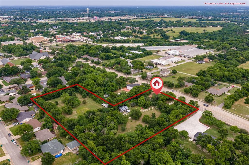 1007 West Belt Line Road Cedar Hill, TX 75104 - Photo 3 of 30 Expansive lot featuring mature trees and established perimeter fencing