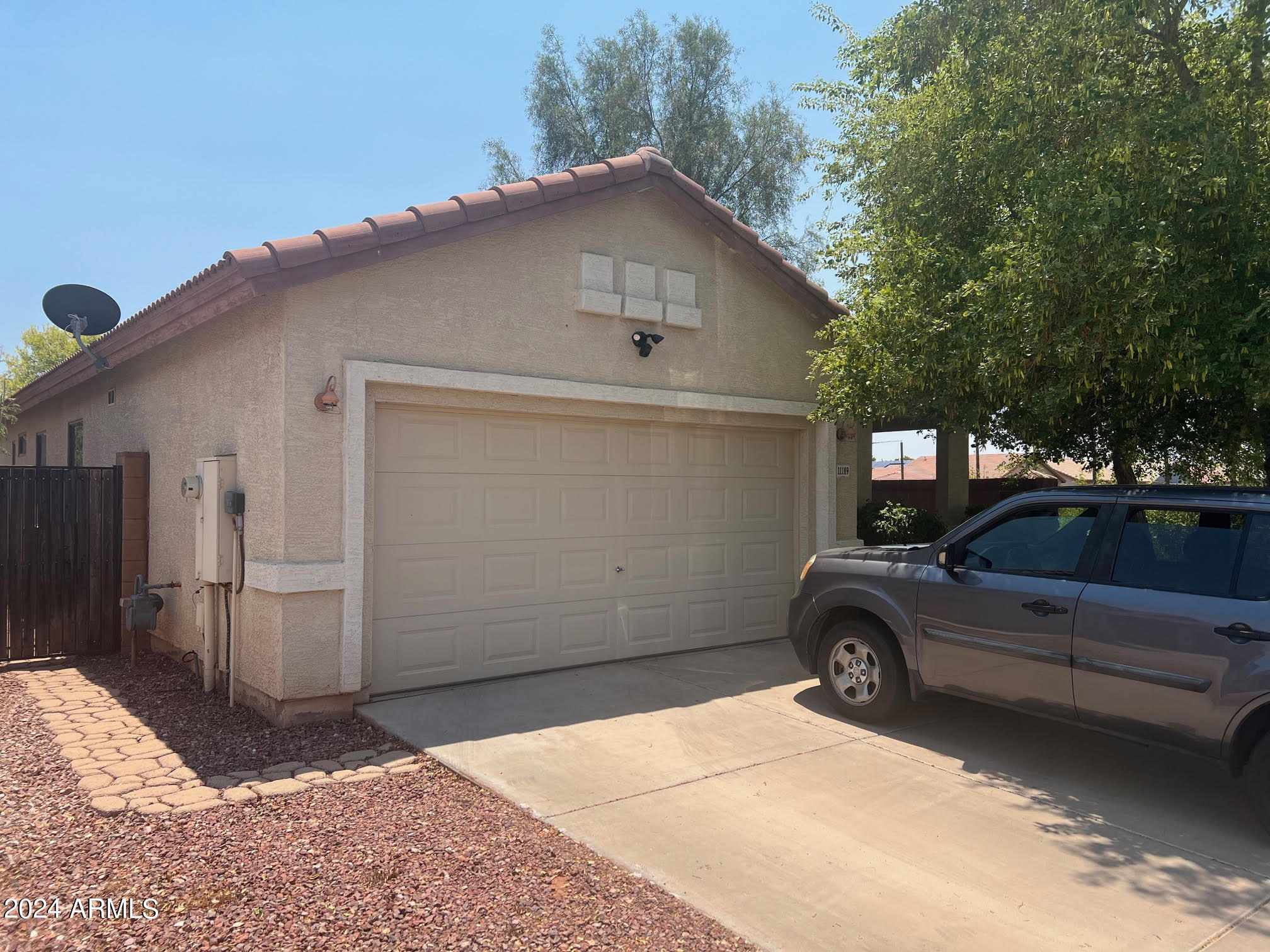 11189 West Granada Road Avondale, AZ 85392 - Photo 4 of 26 Outside 5