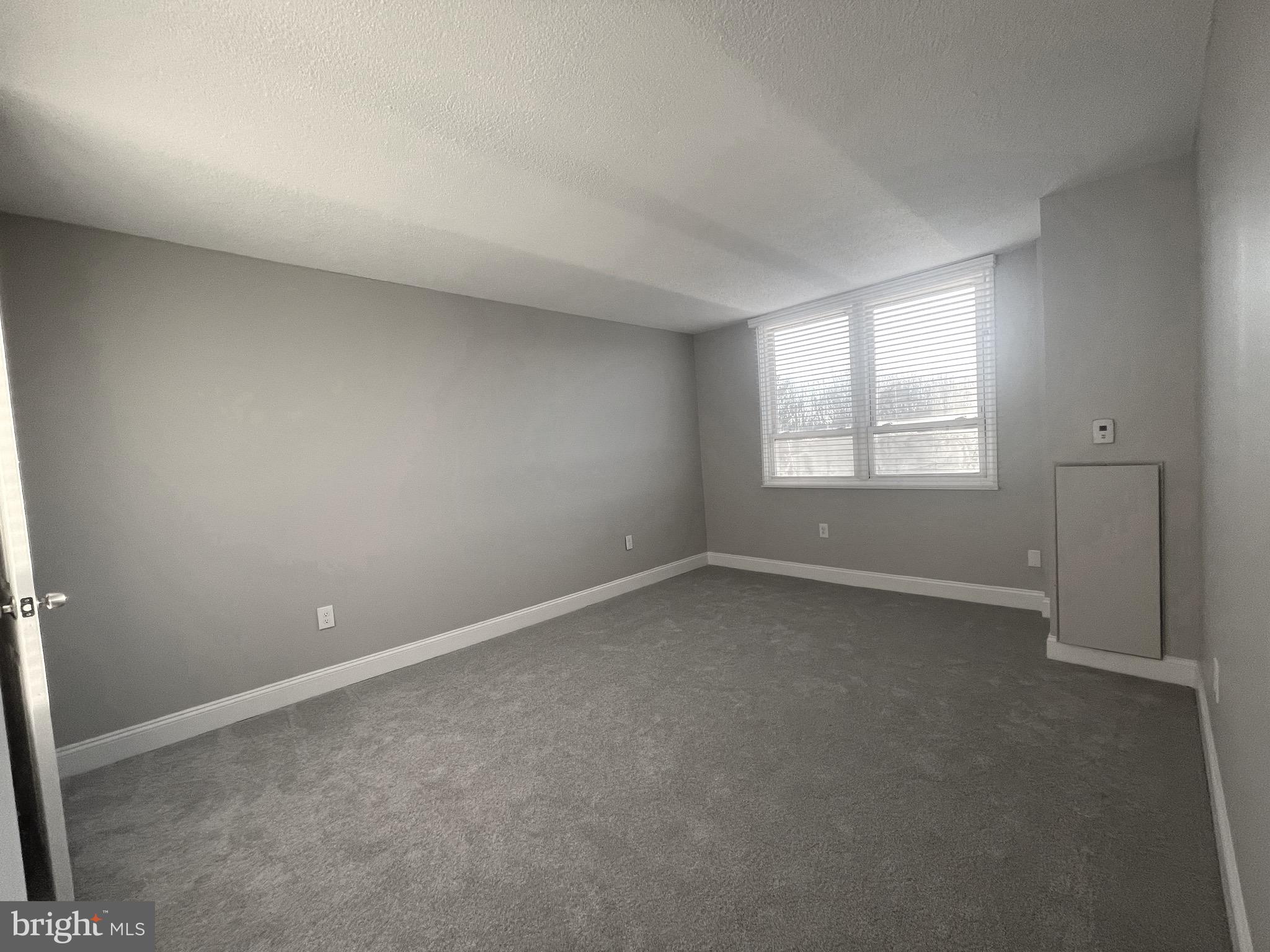 2016 Naamans Road, Unit 10F Wilmington, DE 19810 - Photo 24 of 33 Master Bedroom