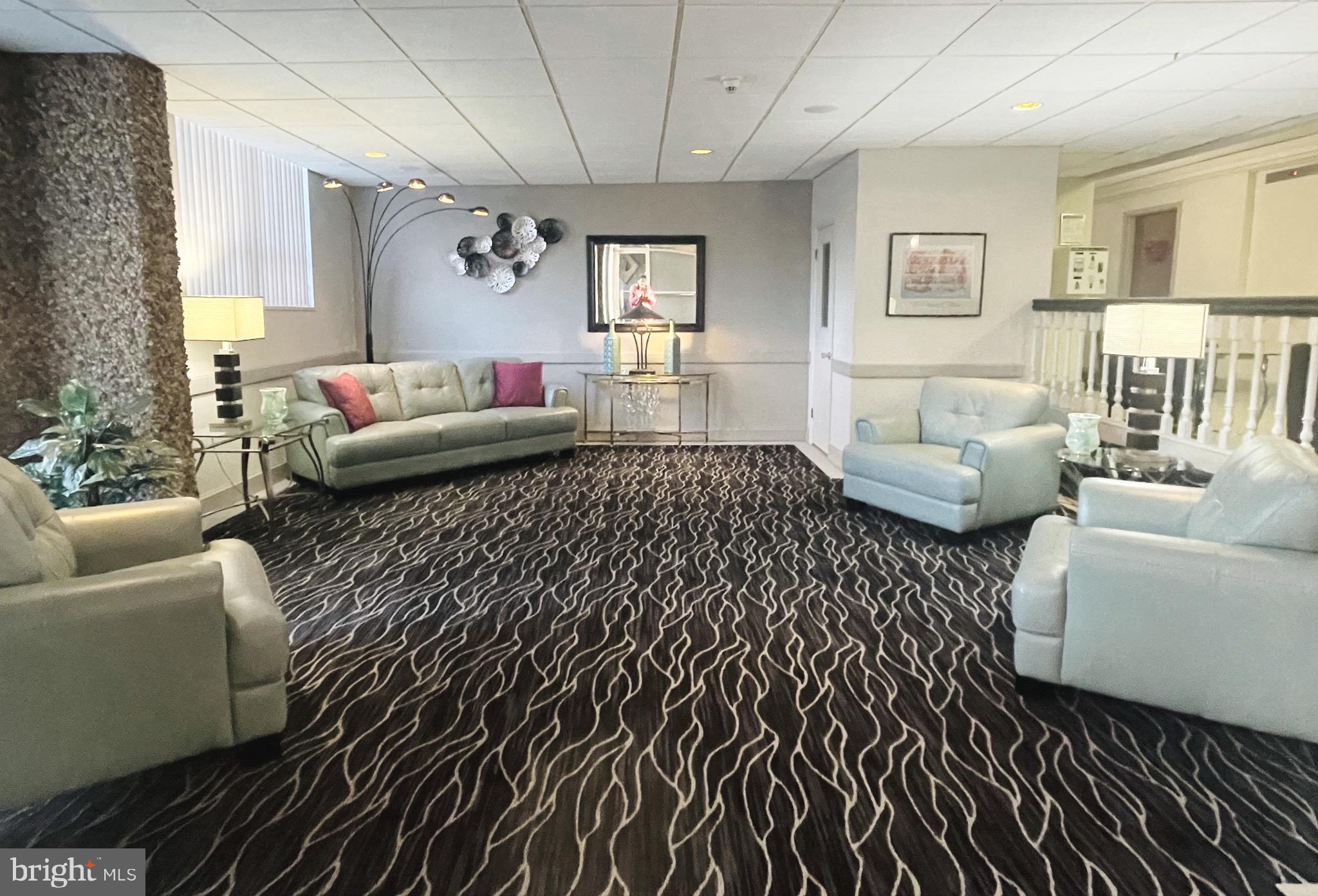 2016 Naamans Road, Unit 10F Wilmington, DE 19810 - Photo 5 of 33 Renovated Lobby