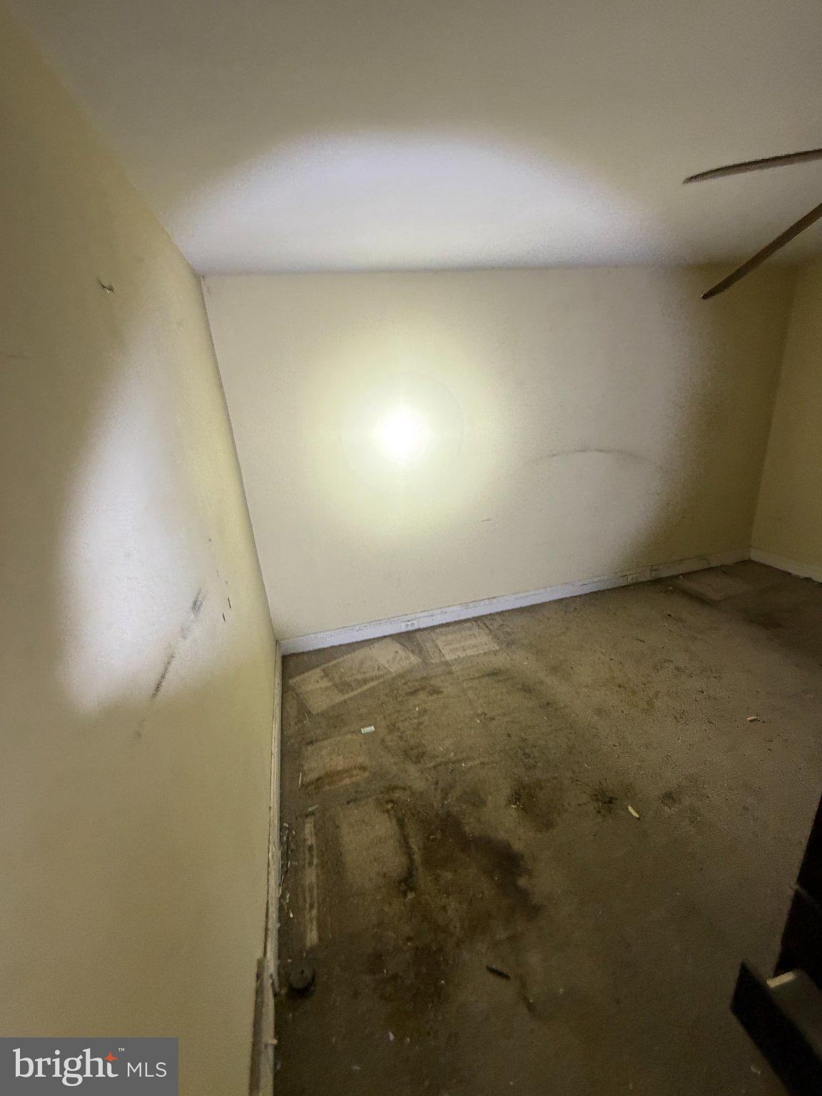 244 Cambridge Road Clifton Heights, PA 19018 - Photo 33 of 33 Empty room with soft light glow.