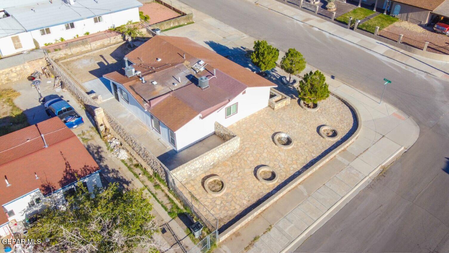 6240 Cibolo Court El Paso, TX 79905 - Photo 47 of 50 an aerial view of a house roof