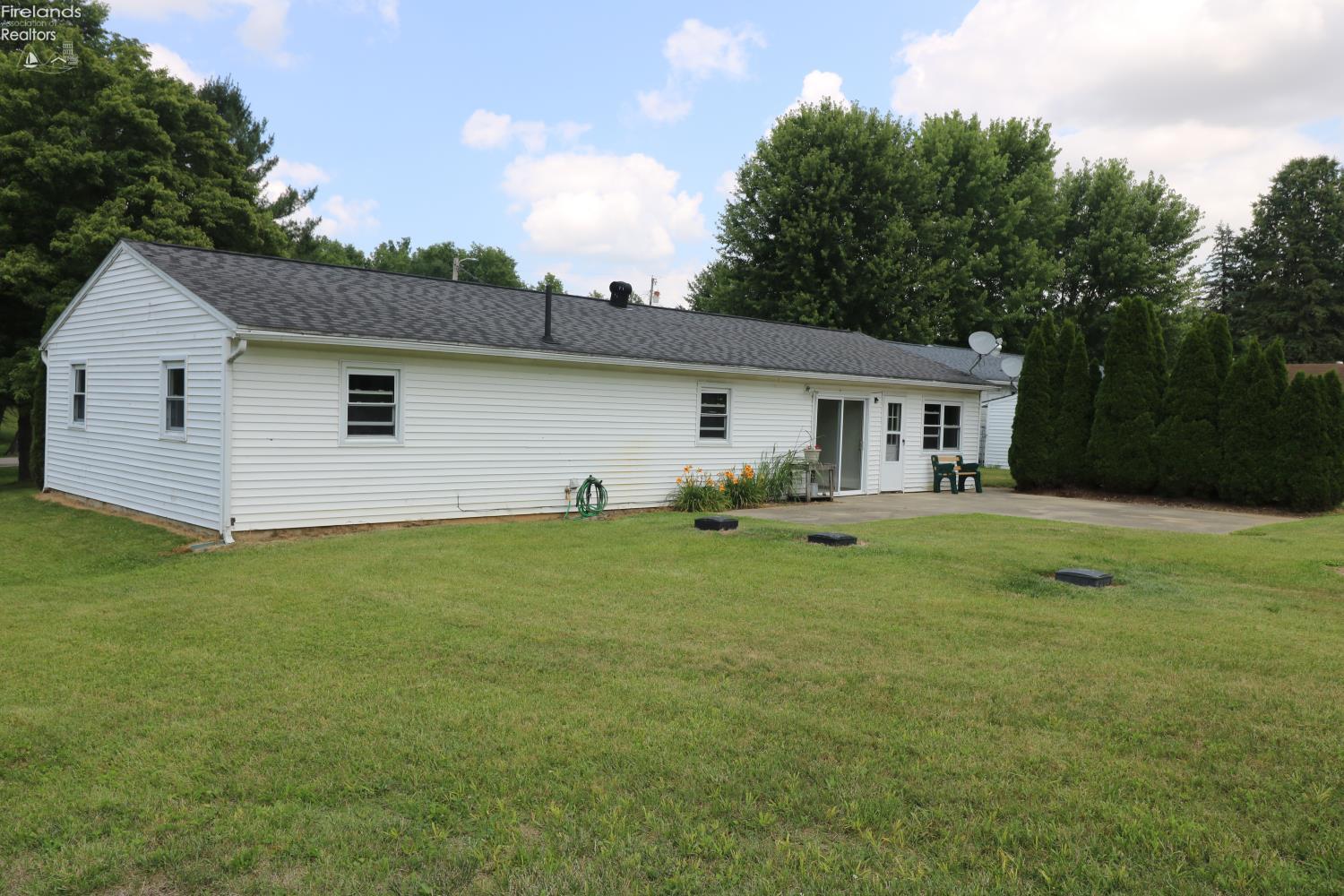 1881 Snyder Road Willard, OH 44890 - Photo 8 of 12 Gallery Image 8