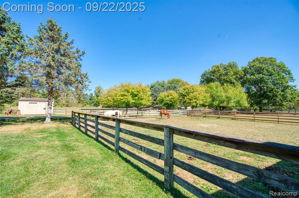 9511 West Allen Road Fowlerville, MI 48836 - Photo 60 of 98