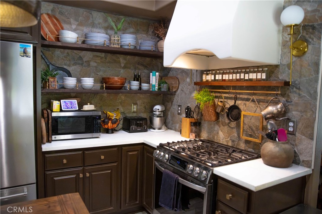 3359 Willow Park Circle Corona, CA 92881 - Photo 11 of 44