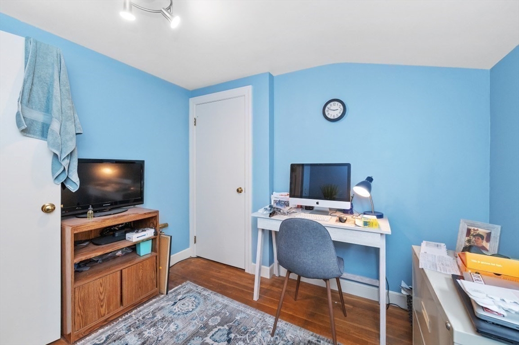 111 Warren Street Waltham, MA 02453 - Photo 31 of 42