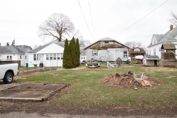 $45,000 | 107 East Larue Street, Streator, IL 61364