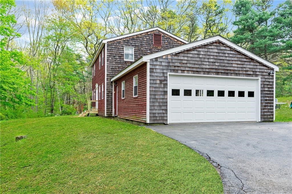 29 K G Ranch Road Richmond, RI 02898 - Photo 3 of 27