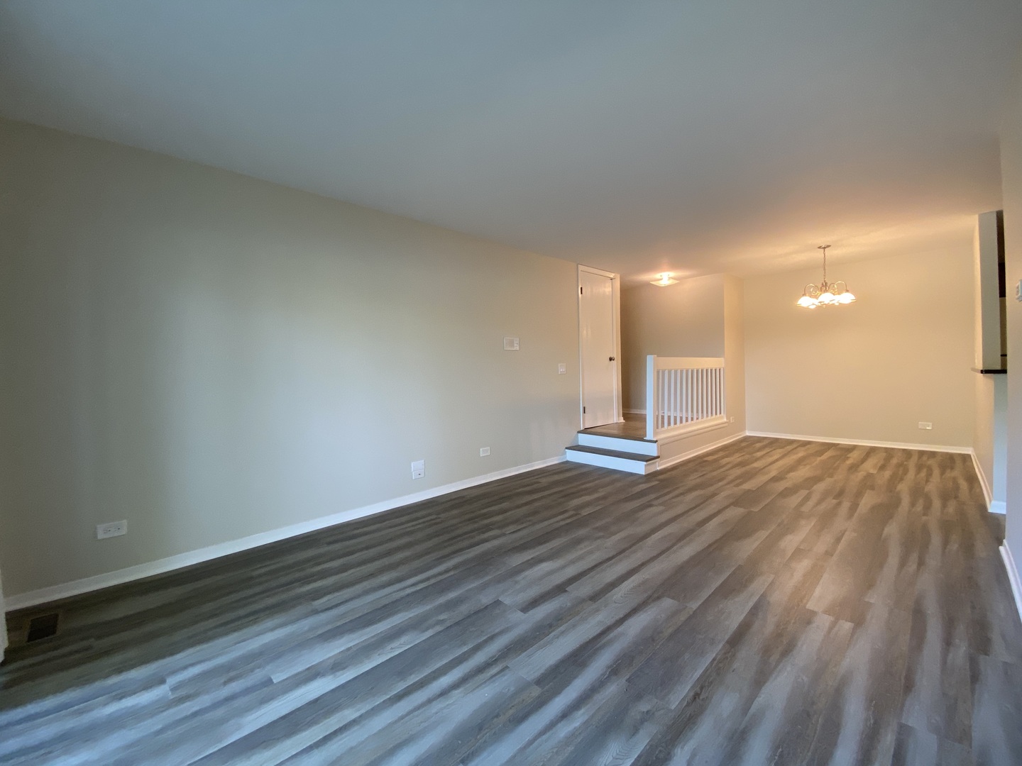 1300 McDowell Road, Unit 102 Naperville, IL 60563 - Photo 7 of 12
