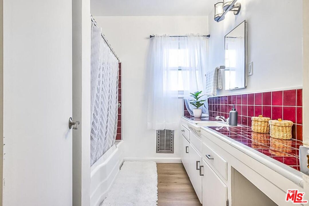 3003 Sentney Avenue Culver City, CA 90232 - Photo 14 of 26