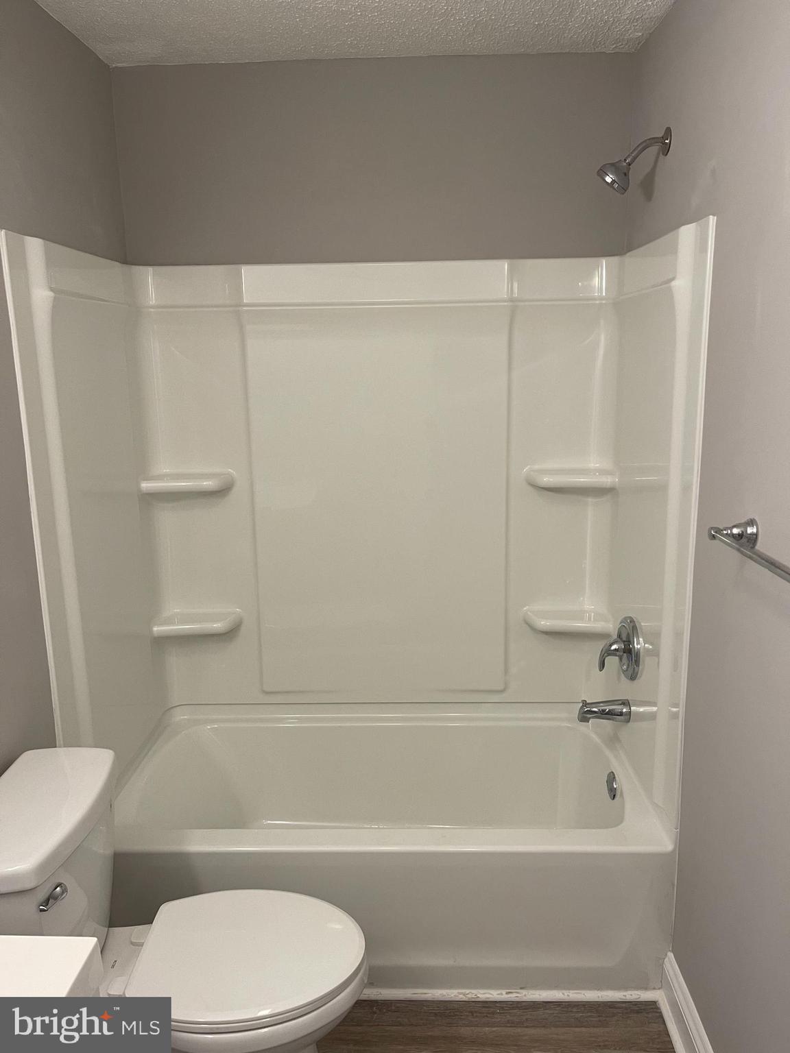 12192 Cherry Hill Road Culpeper, VA 22701 - Photo 23 of 30 Tub Shower