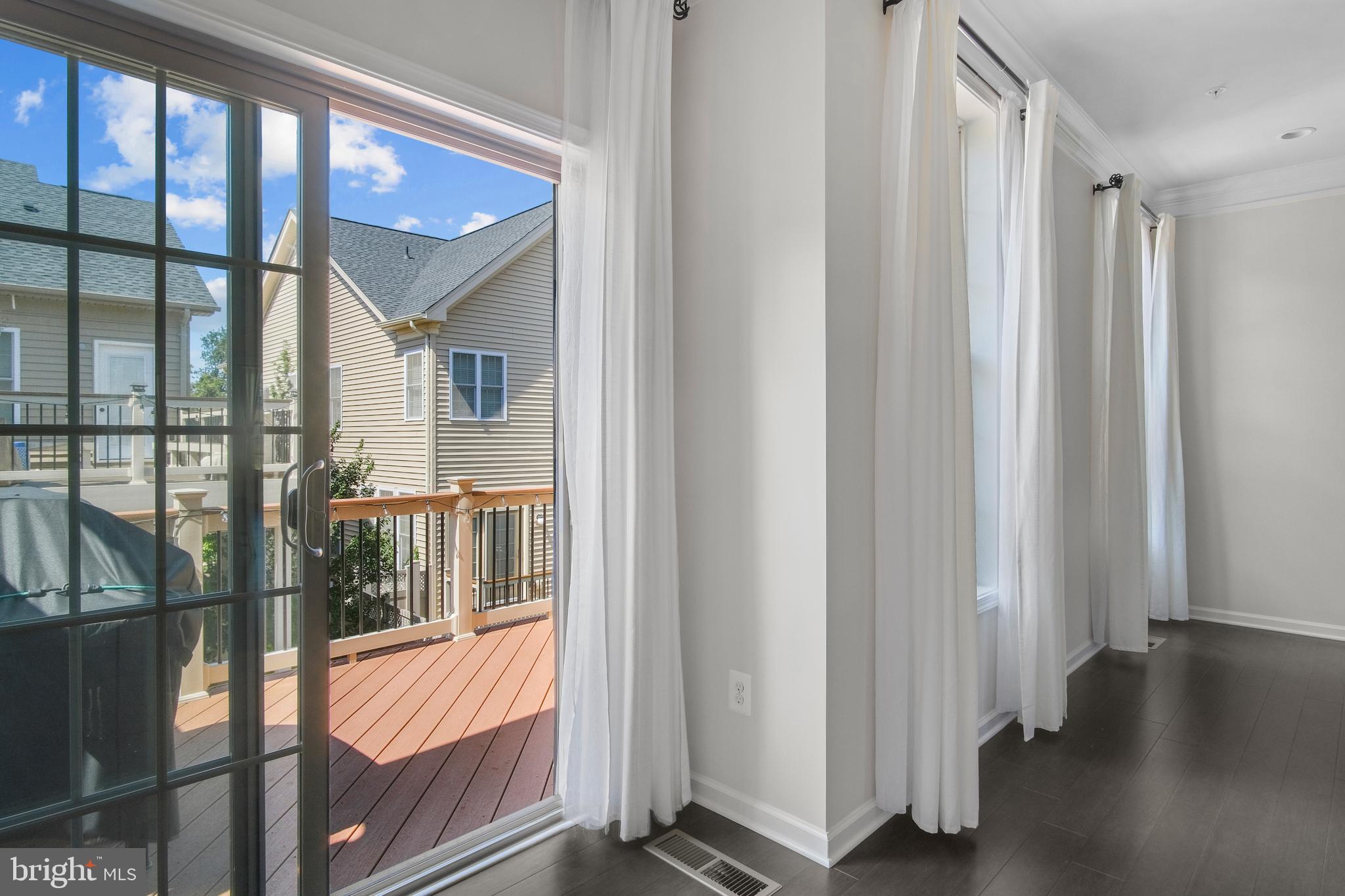 22487 Naugatuck Square Ashburn, VA 20148 - Photo 12 of 45