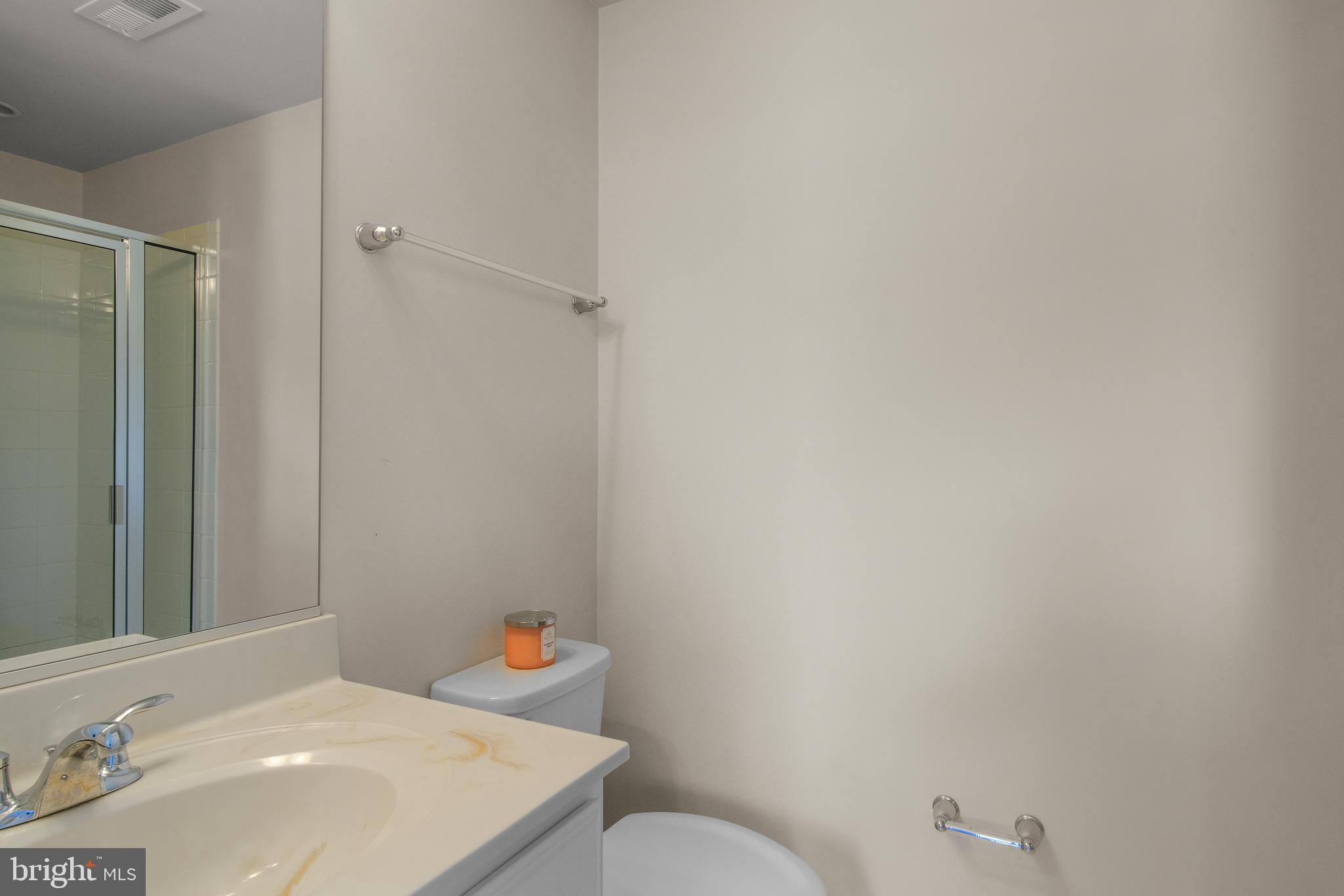 22487 Naugatuck Square Ashburn, VA 20148 - Photo 40 of 45