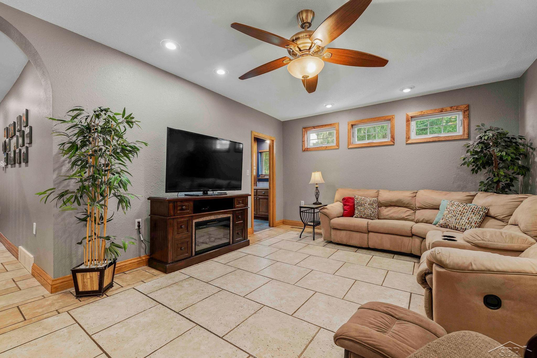 6514 North Water Road Hope, MI 48628 - Photo 17 of 75 Gallery Image 17