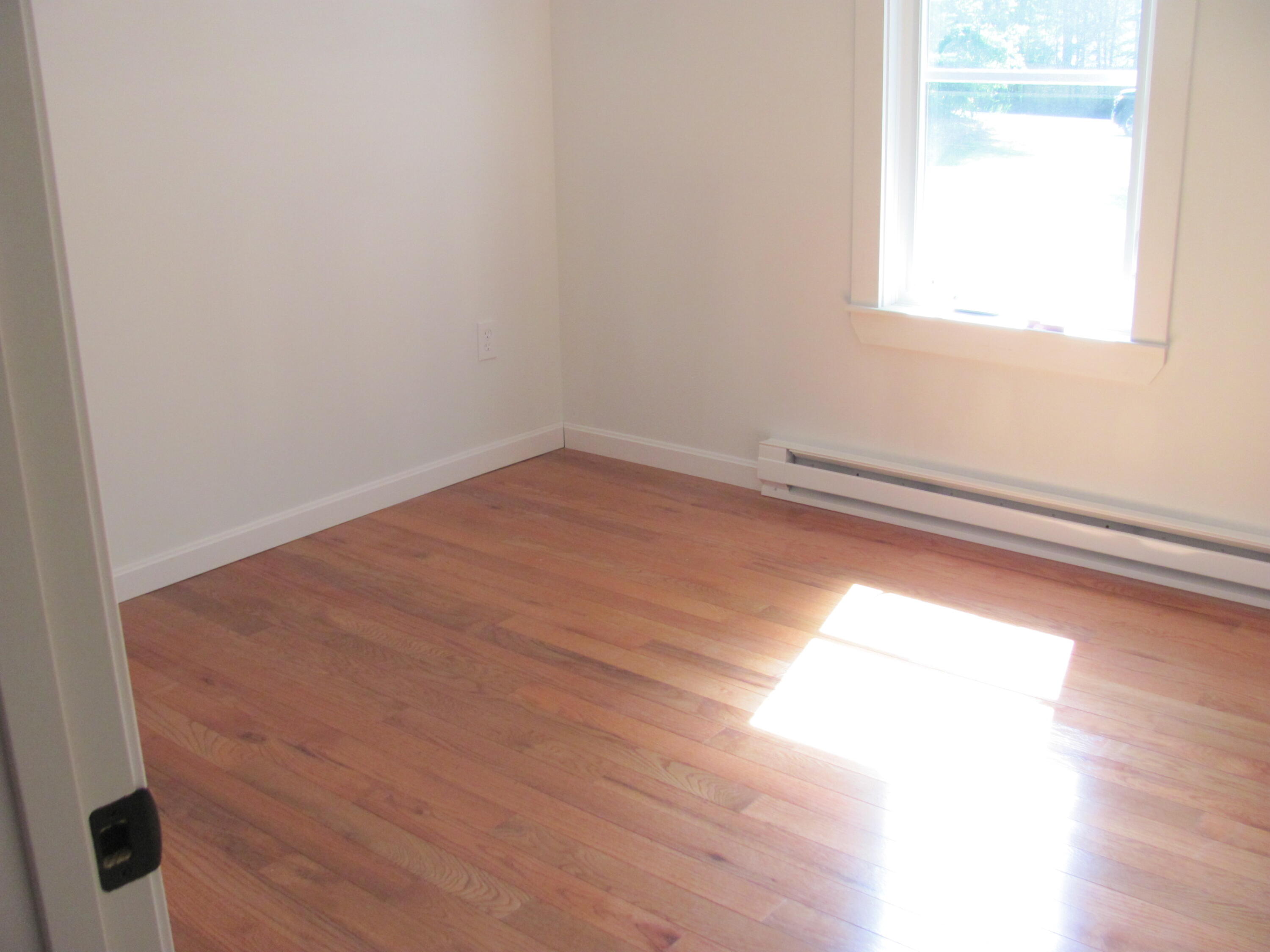 178 Number Six Road Oxford, ME 04270 - Photo 9 of 14 IMG_0937